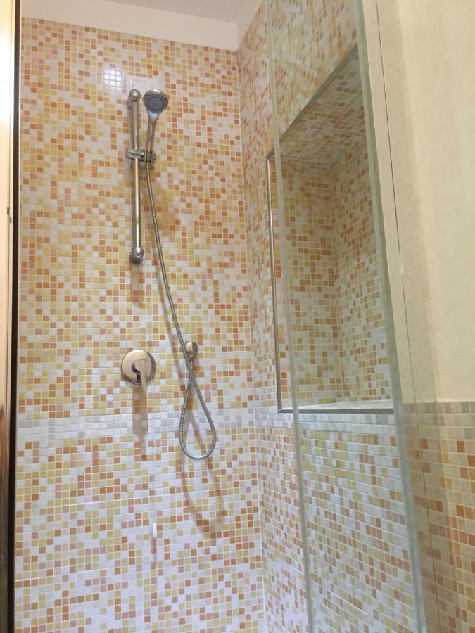La Finestra Sul Colosseo B&B 1 Roma Ngoại thất bức ảnh